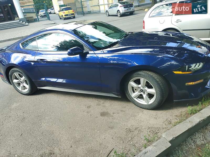 2017 ford mustang