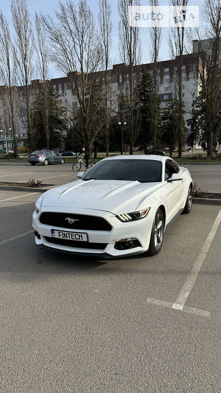 2015 ford mustang