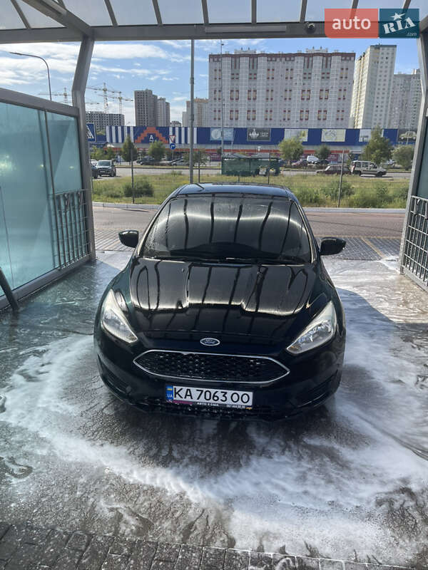 2016 ford focus