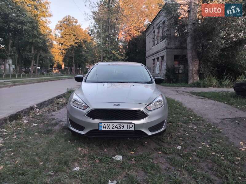 2016 ford focus