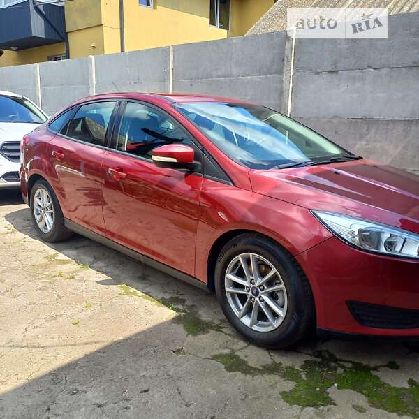 2016 ford focus