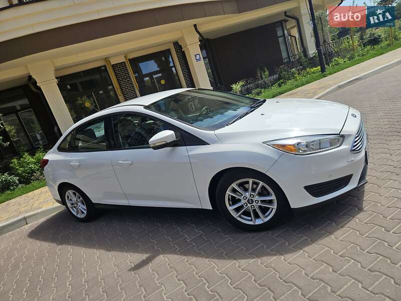2016 ford focus