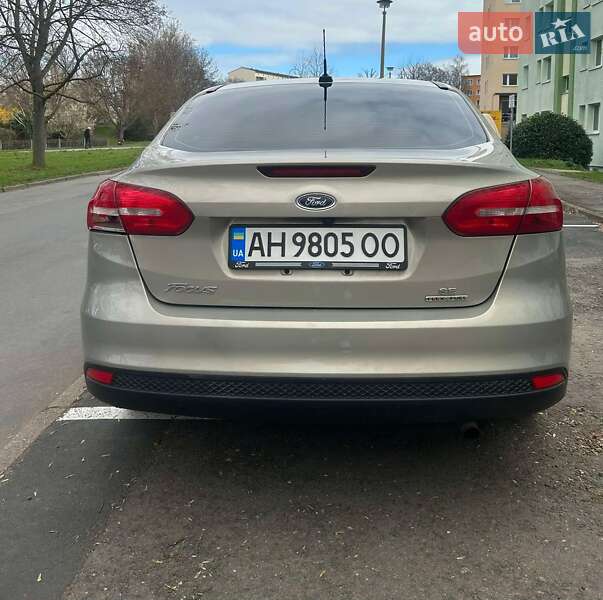 2015 ford focus