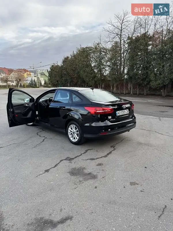 2016 ford focus