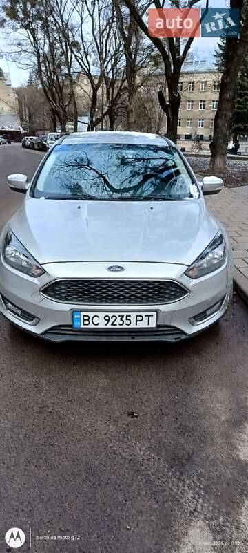 2016 ford focus