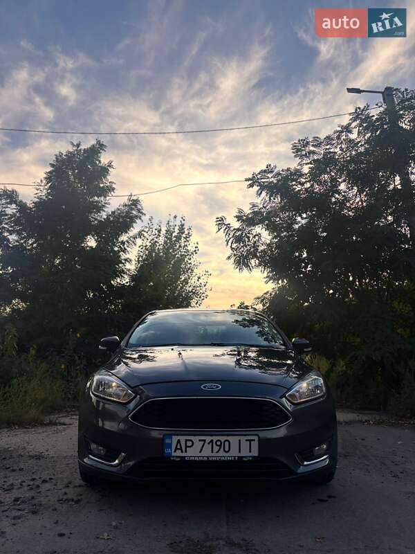 2016 ford focus