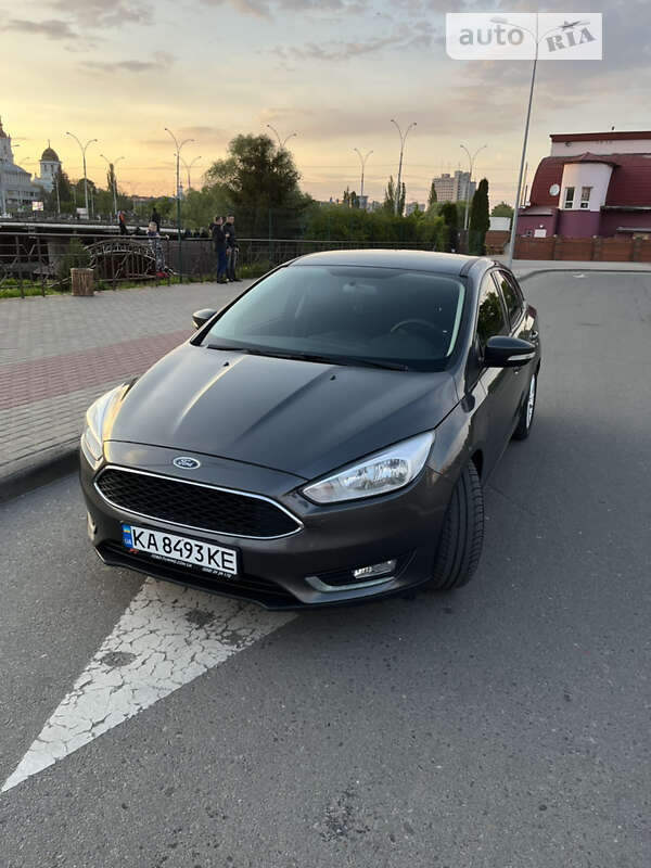 2015 ford focus