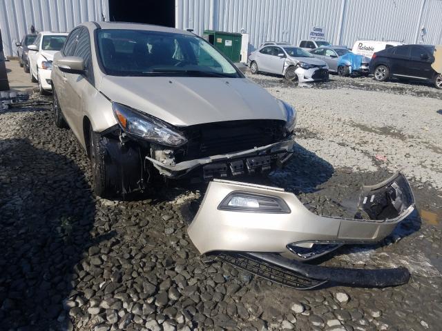 2017 ford focus sel