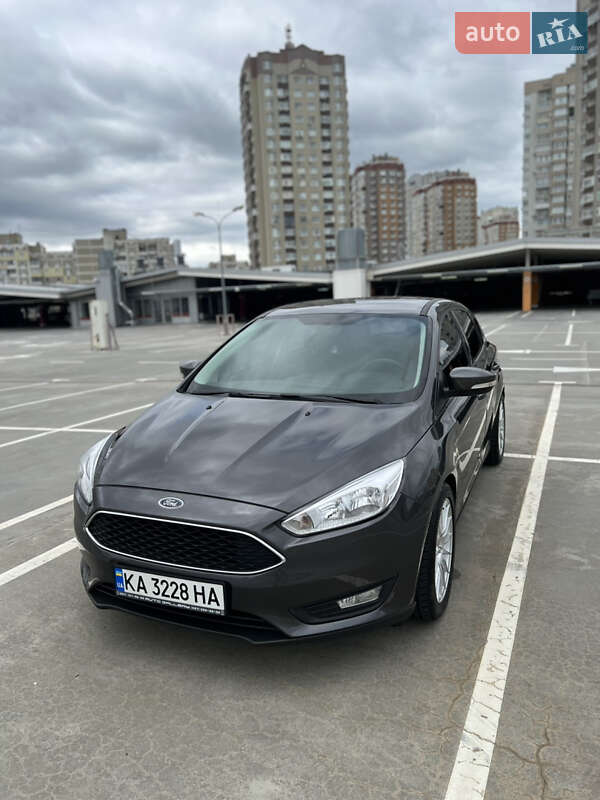 2016 ford focus