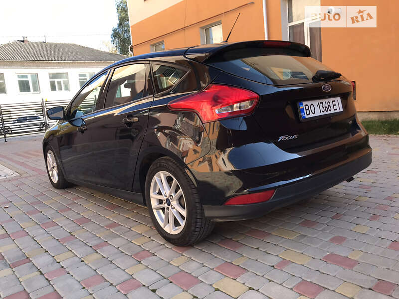 2016 ford focus