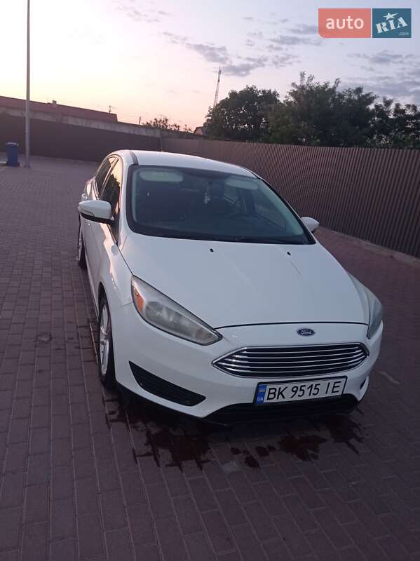 2015 ford focus