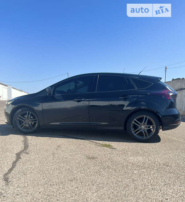 2017 ford focus