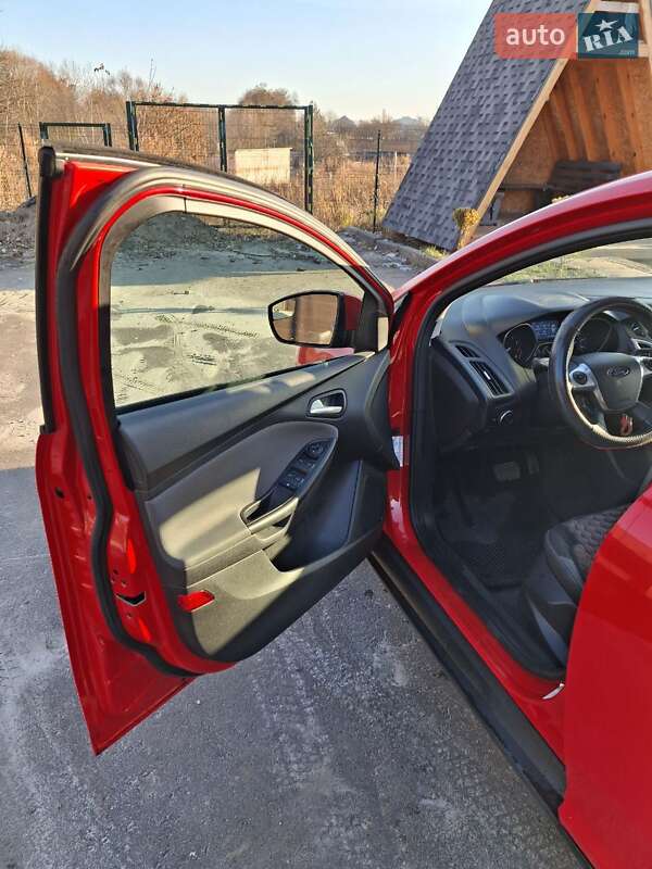 2014 ford focus