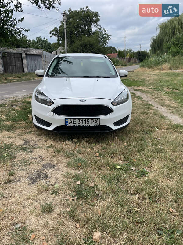 2016 ford focus