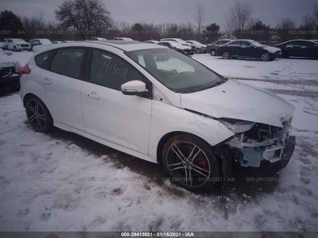 2016 ford focus