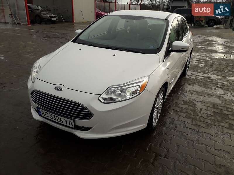 2012 ford focus electric