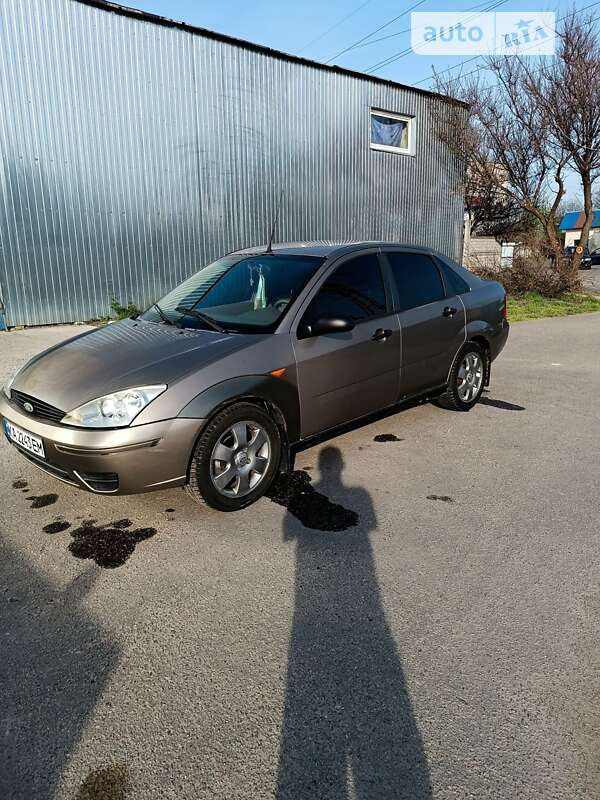 2005 ford focus
