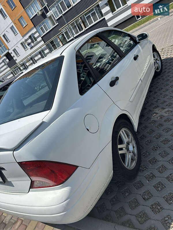 2000 ford focus