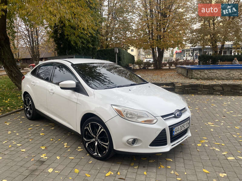 2011 ford focus