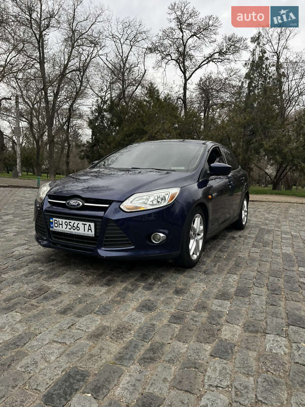 2011 ford focus