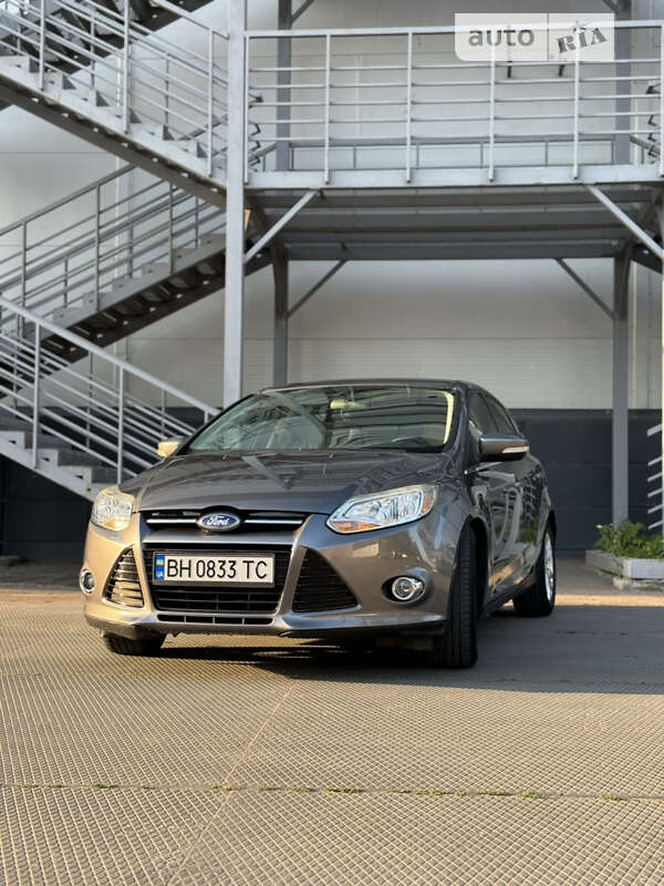 2012 ford focus