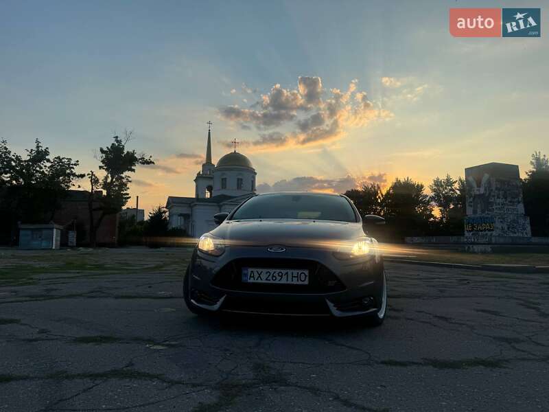 2011 ford focus