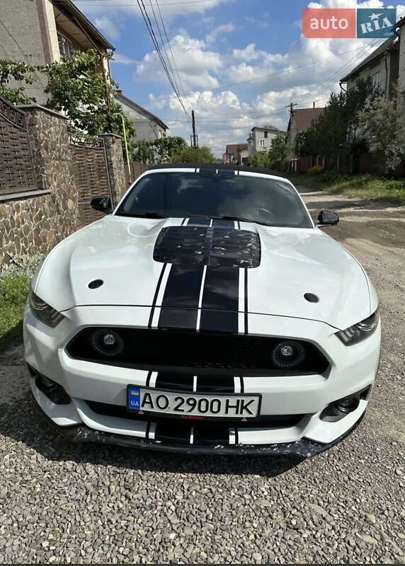 2016 ford mustang