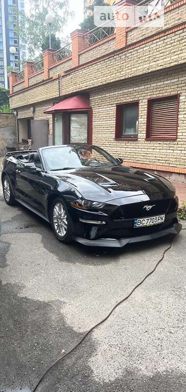 2015 ford mustang