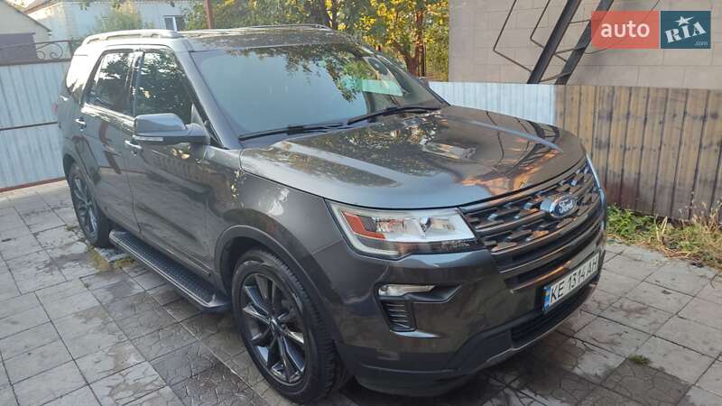 2018 ford explorer
