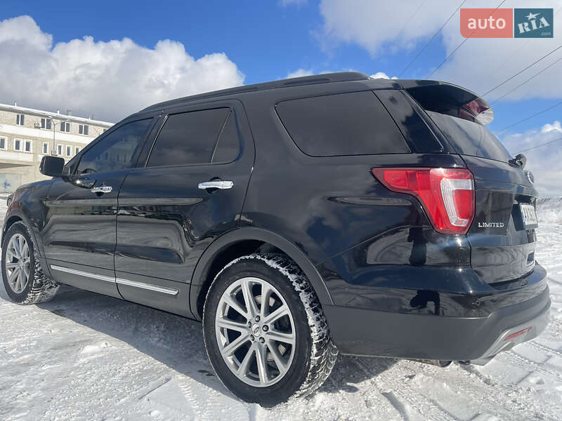 2015 ford explorer