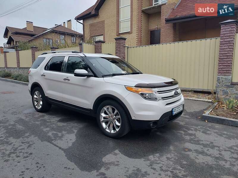 2013 ford explorer
