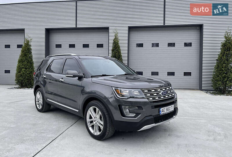 2016 ford explorer