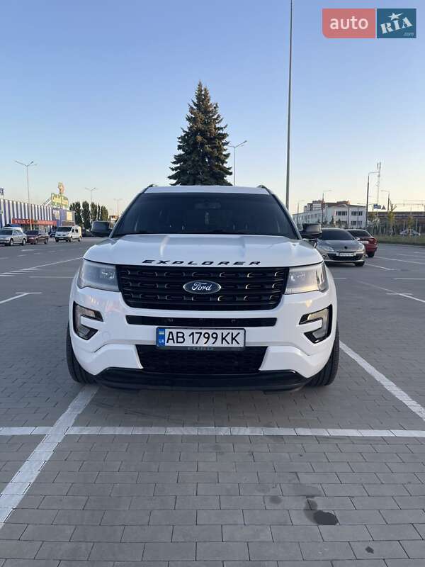 2015 ford explorer