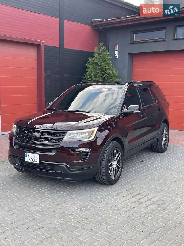 2018 ford explorer