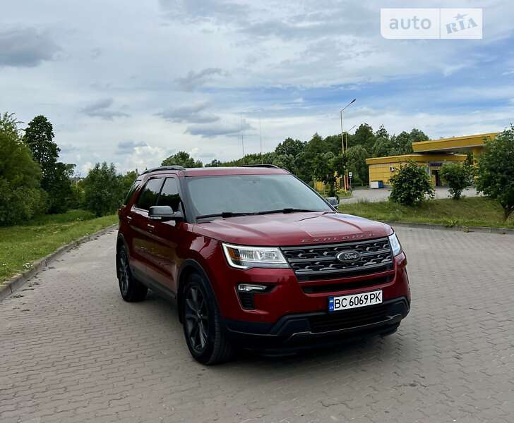 2018 ford explorer
