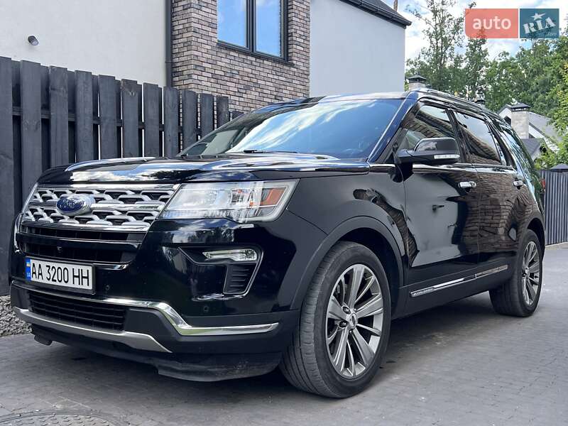2018 ford explorer