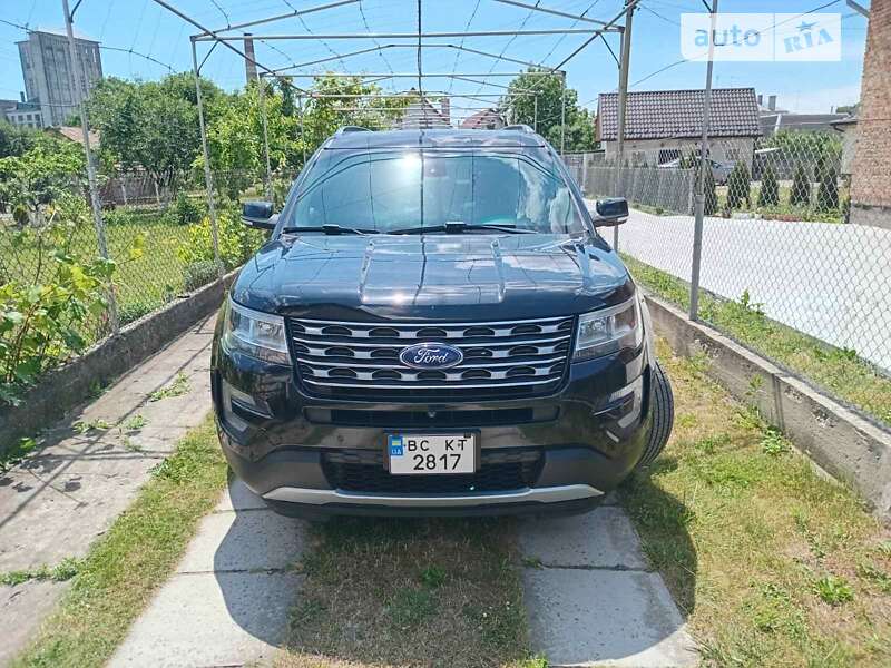 2016 ford explorer