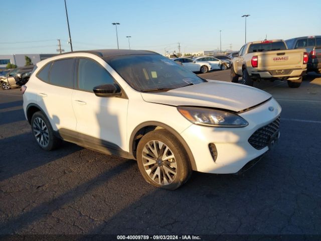 2020 FORD Escape