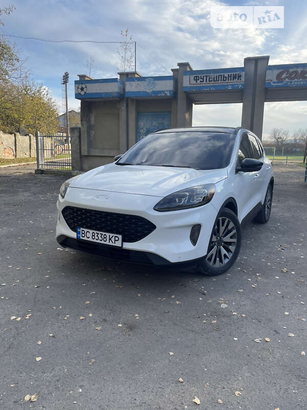 2020 ford escape