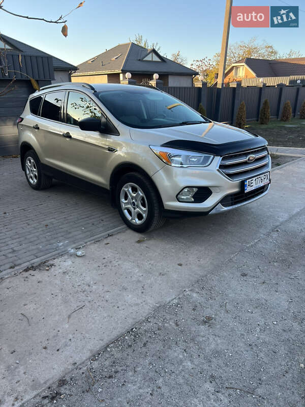 2017 ford escape