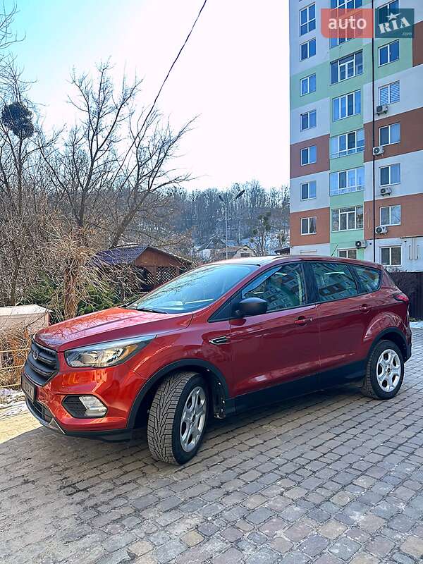 2019 FORD Escape
