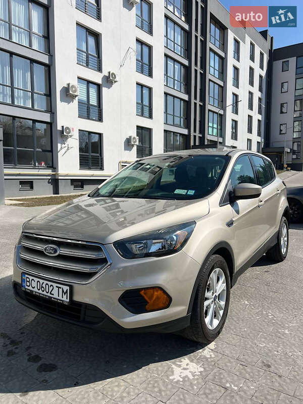 2018 FORD Escape