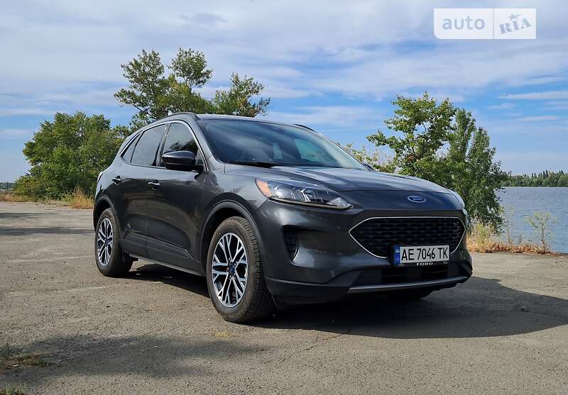 2020 ford escape