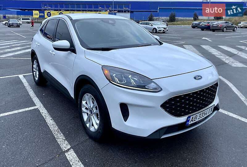 2020 ford escape
