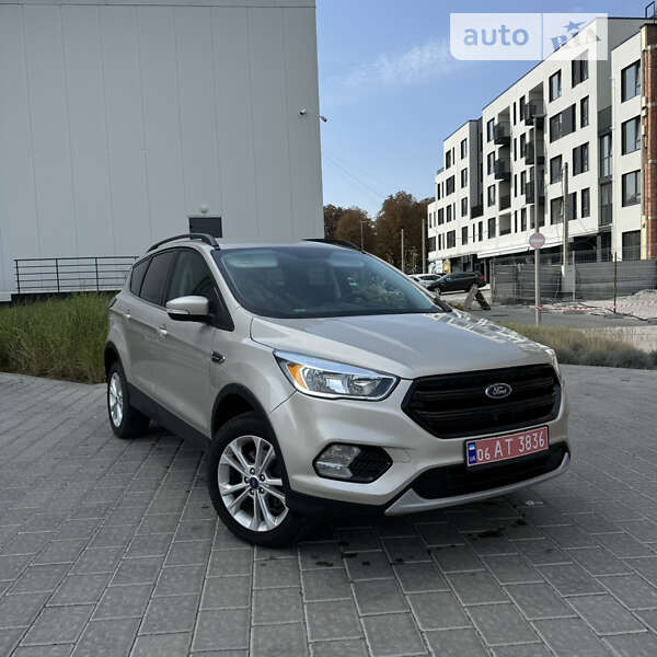 2017 ford escape
