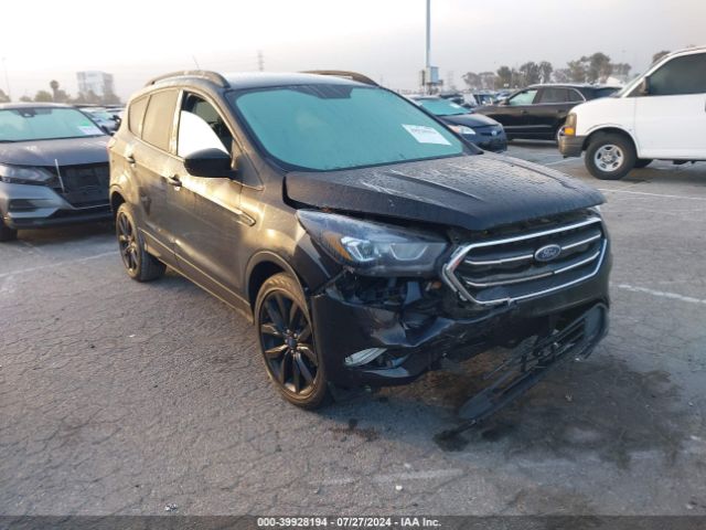 2019 FORD Escape