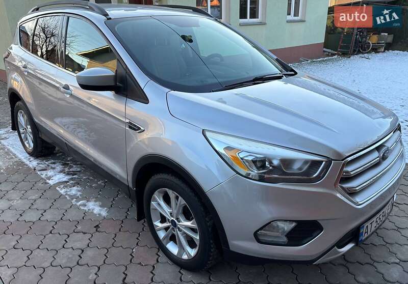 2016 ford escape
