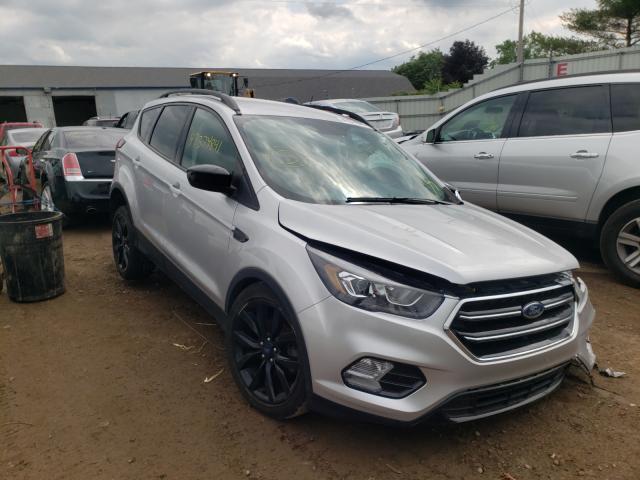 2019 ford escape se