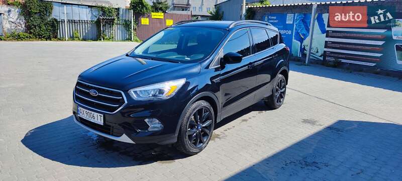 2018 FORD Escape