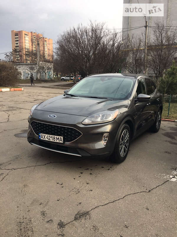 2020 ford escape